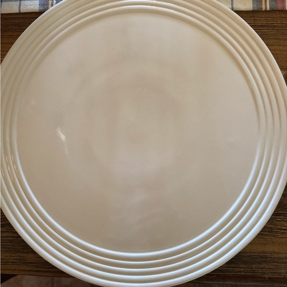 Pampered Chef 13" Round Platter Pizza Cake Serving creamy white stoneware - Picture 1 of 5